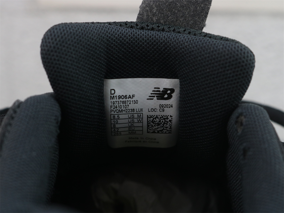 New Balance 1906A Black M1906AF